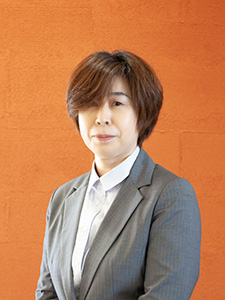 東山 ゆかり